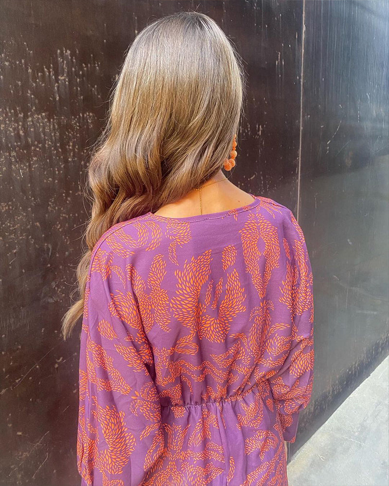 Marivelle Partykleid in Lila mit Paisley-Print und eleganter Silhouette