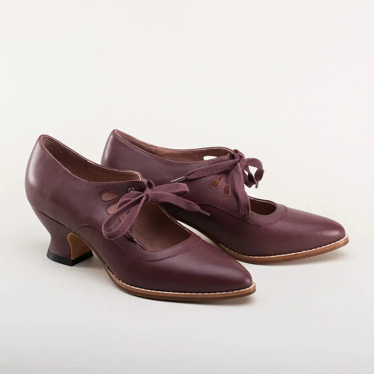 Orthopedic Shoes for Women: Style and Comfort