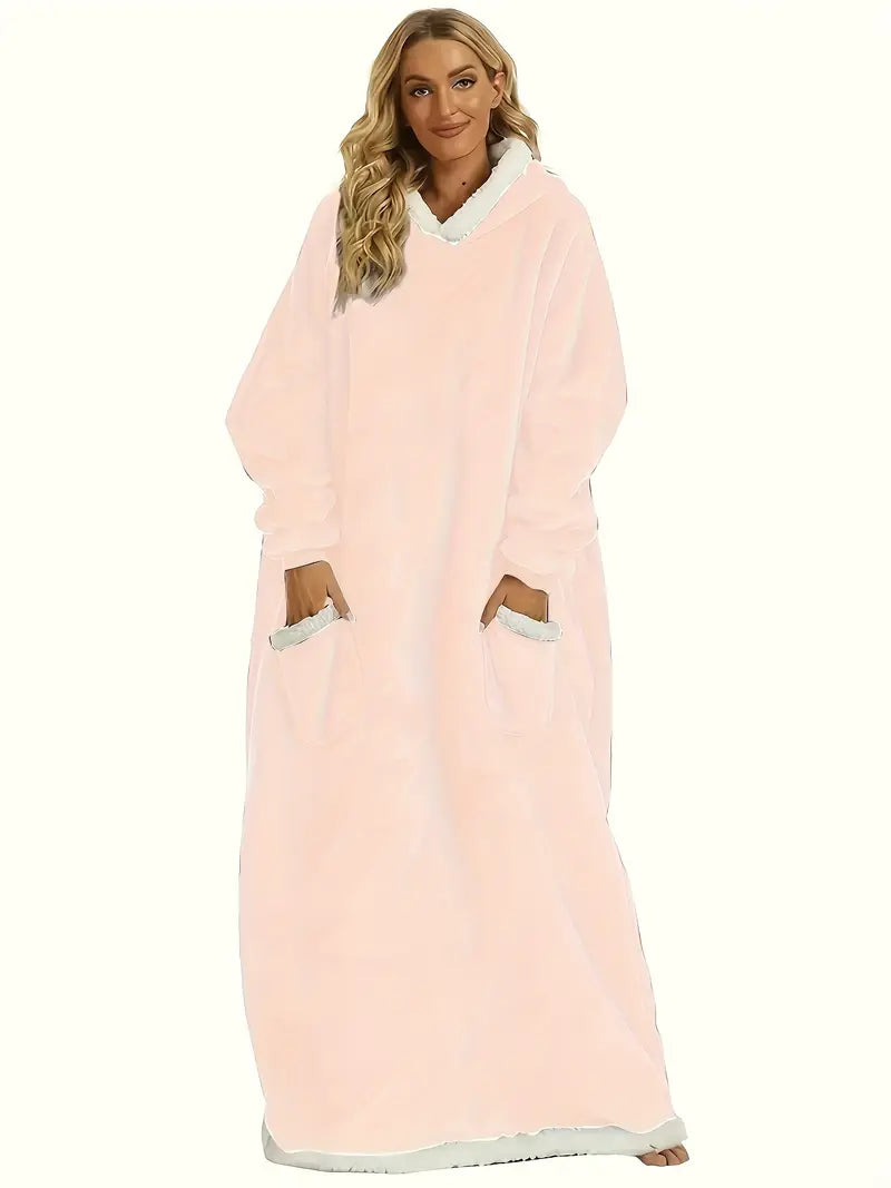 Gemütlicher Kapuzen-Decken-Pyjama aus Georgia