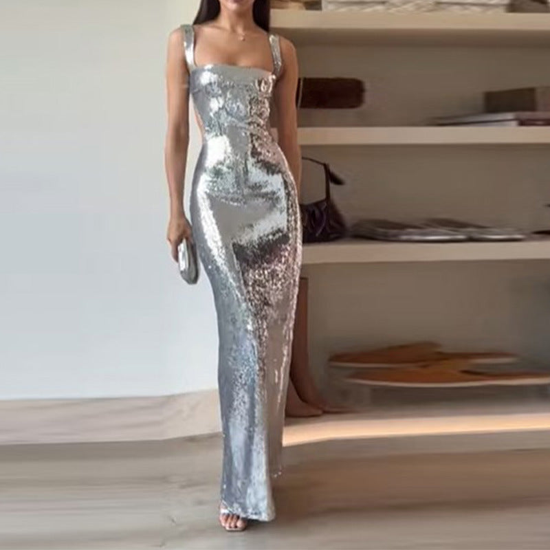 BerlinGlamour Glitzer-Neckholderkleid mit quadratischem Ausschnitt und offenem Rücken