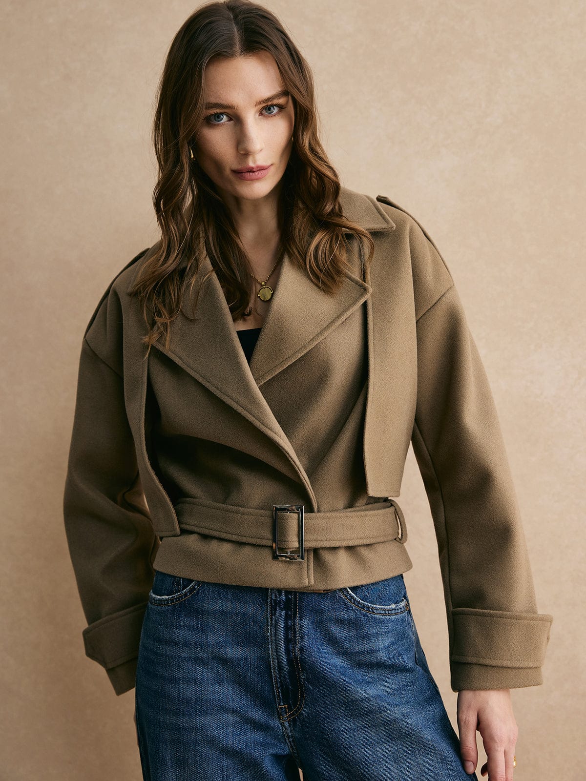 Kurzblazer Khaki Damen Modern Eleganz