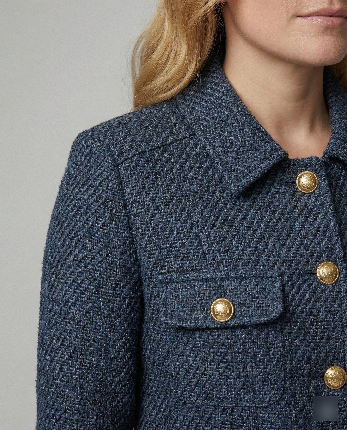 Damen Latzhose Baggy Strukturiert mit Boucléjacke und Zierknöpfen