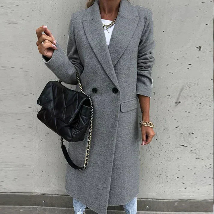 Avelena: Luxurious Tweed Jacket with Plaid Design