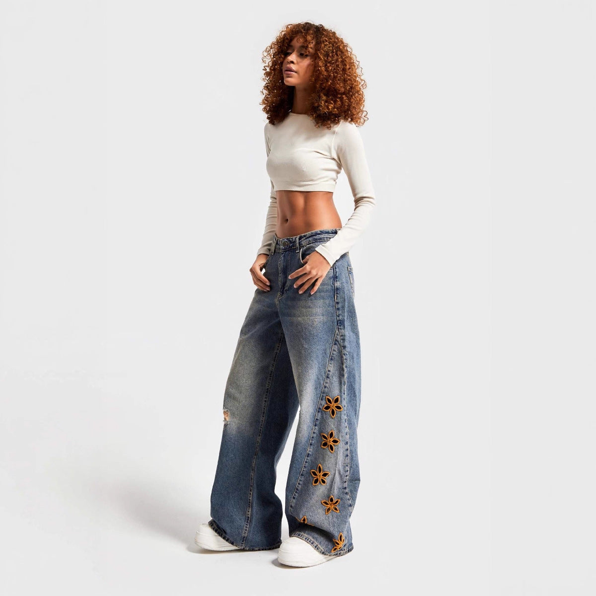 Damen Jeans Weite Bein mit Blumen Stickerei