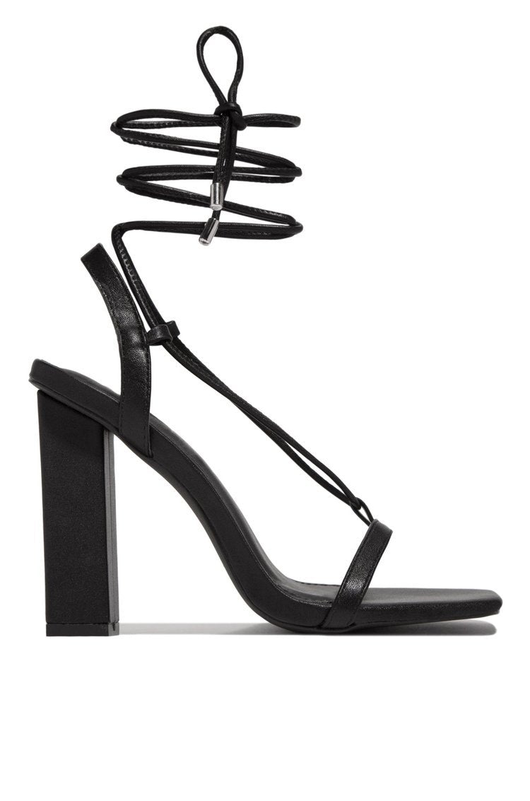 Damen High Heel Sandalen Elegantes Design Schnürriemen
