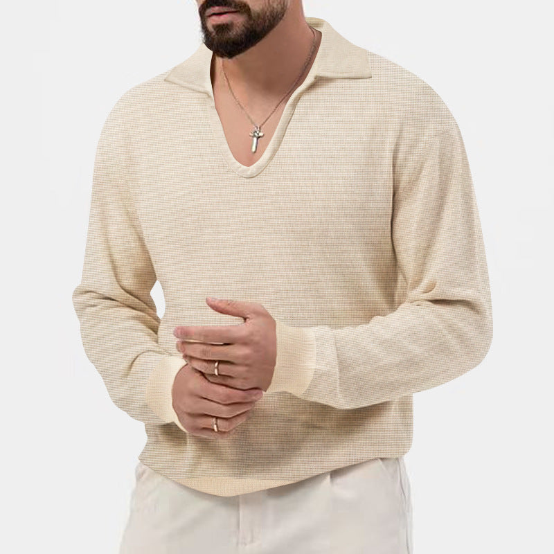 BerlinGlamour ist nicht der passende Begriff. Ich werde nun den Titel ändern und ihn eleganter machen.
Ein eleganter Herrenpullover mit V-Ausschnitt und strukturiertem Design wäre ein