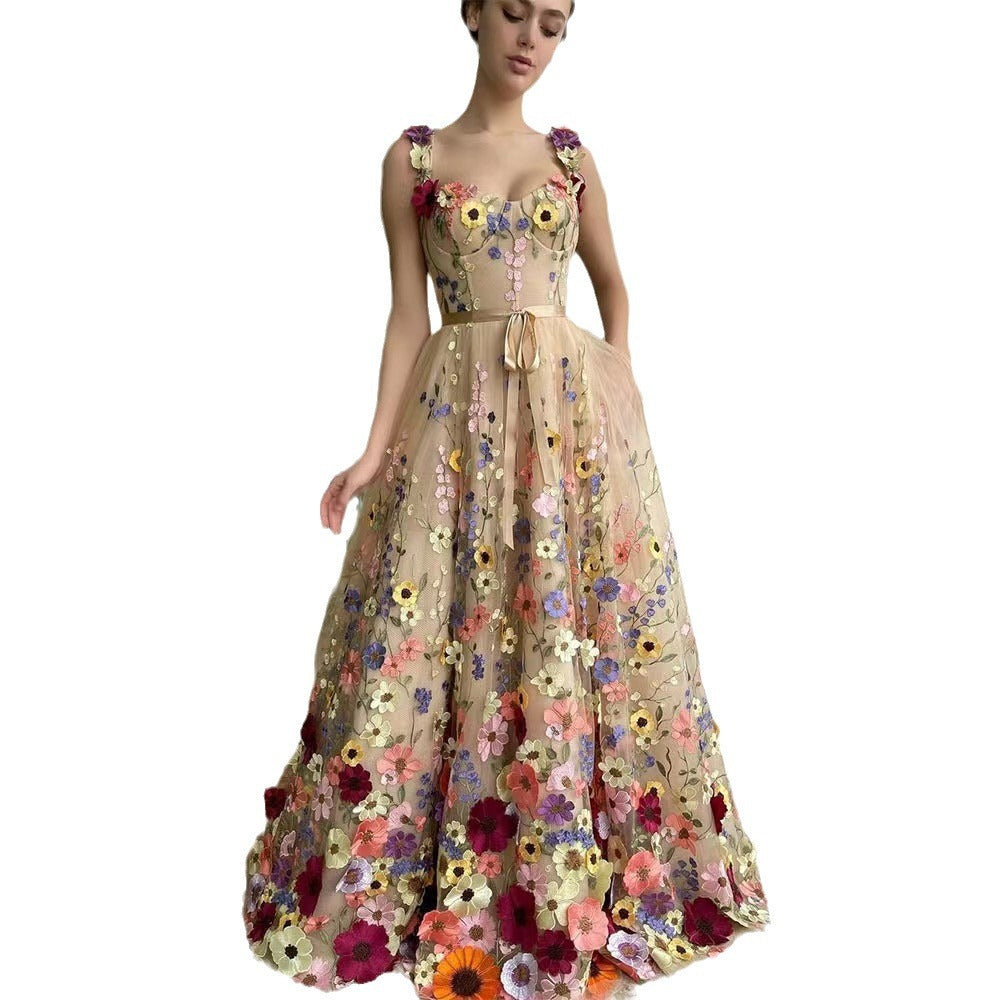 Elegantes Damenkleid mit Floralem Muster und Taillengürtel