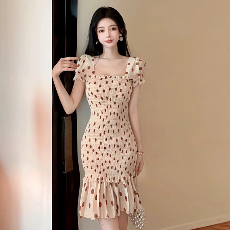 BerlinGlamour figurbetontes Meerjungfrauenkleid mit Puffärmeln