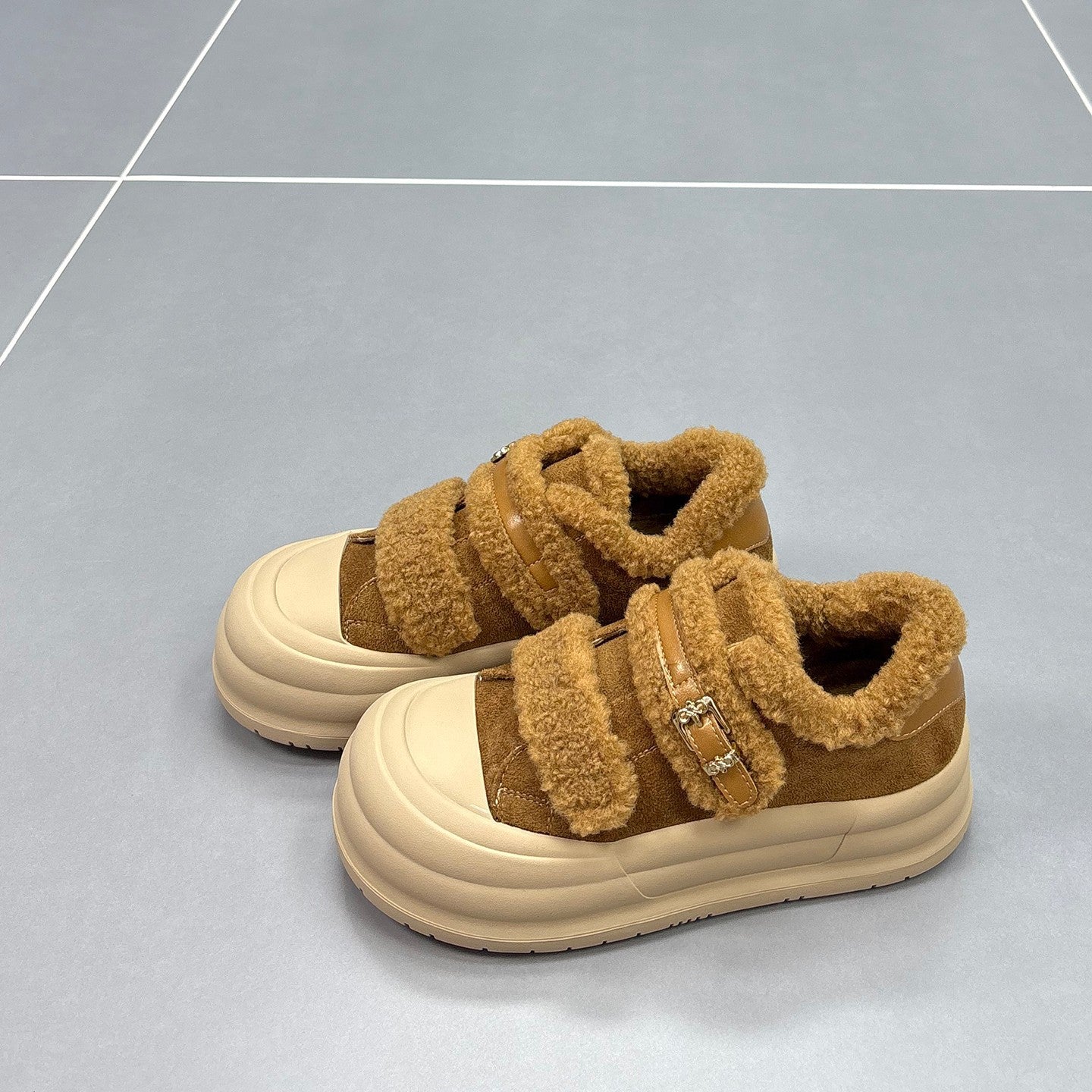 Damen Sneaker Komfortabel Weich Fleece Innensohle Klettverschluss