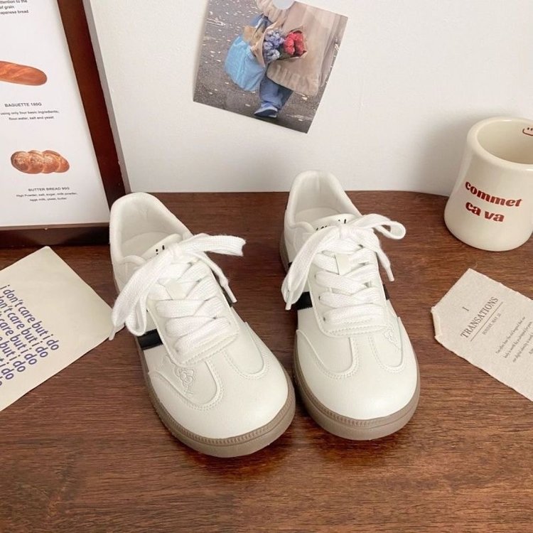 Damen Sneaker Hello Kitty Design Komfortabel