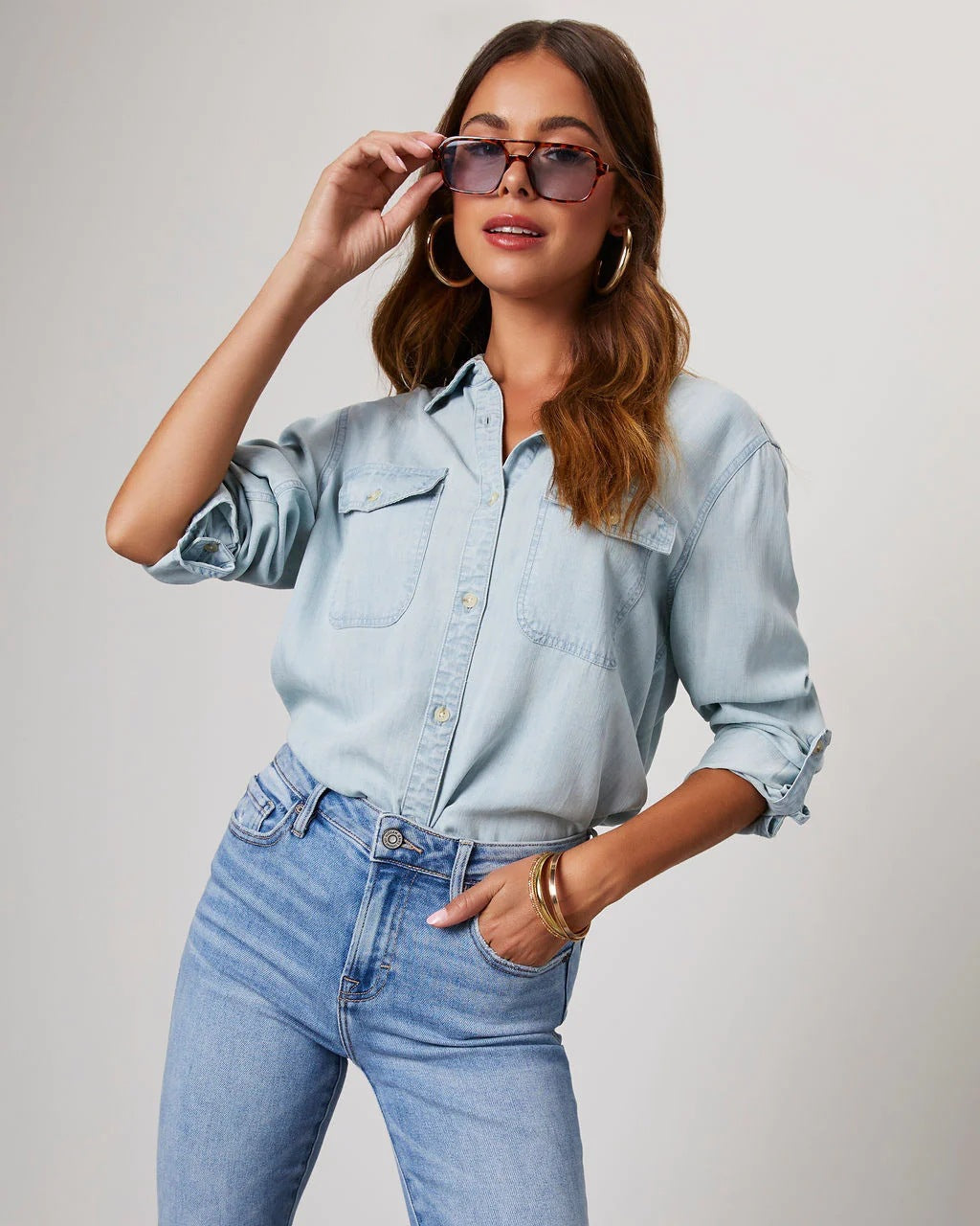 Damen Denim Hemd Umschlagbare Ärmel Zwei Taschen Modern