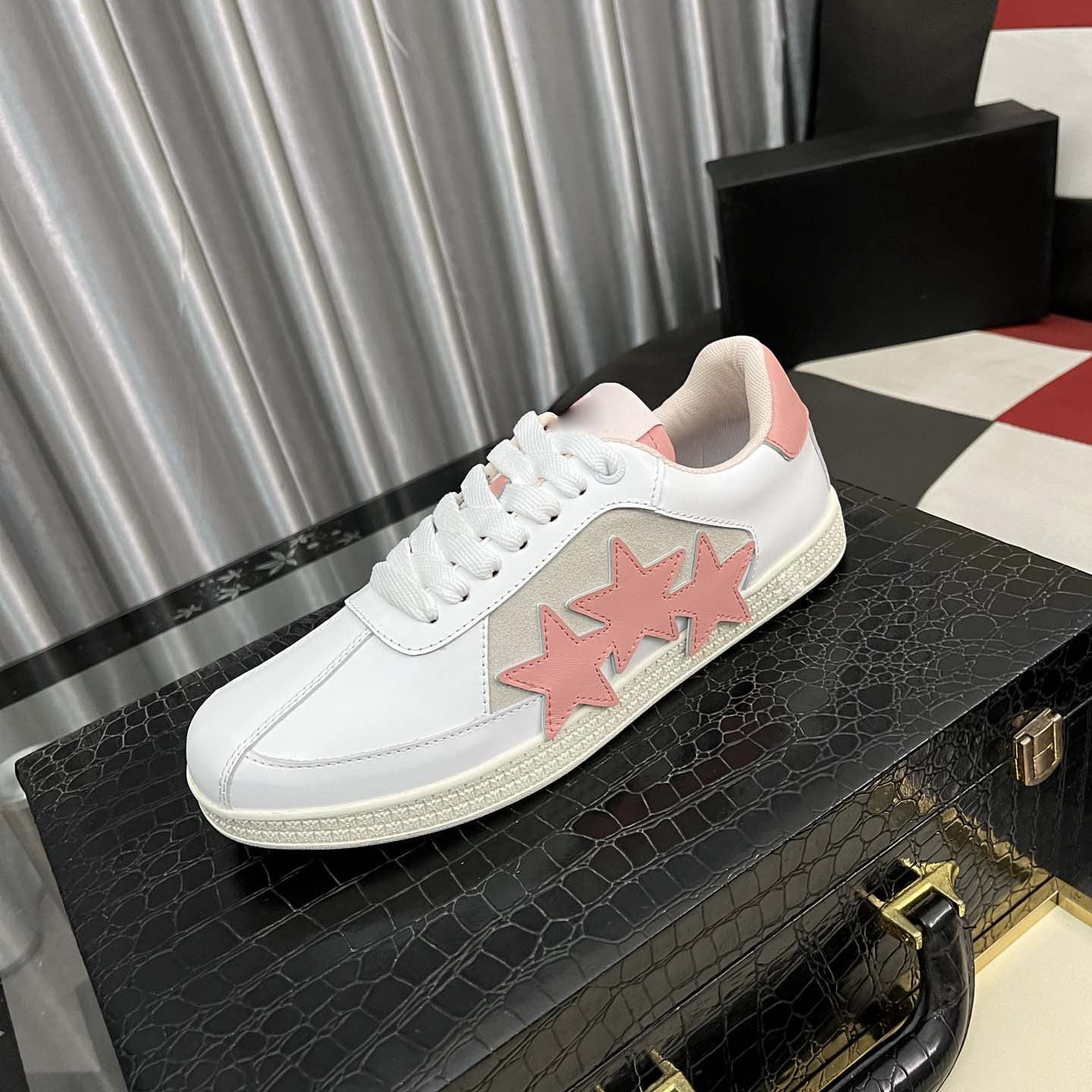 Damen Sneaker Sternen Applikation Fashion Damen Schuhe