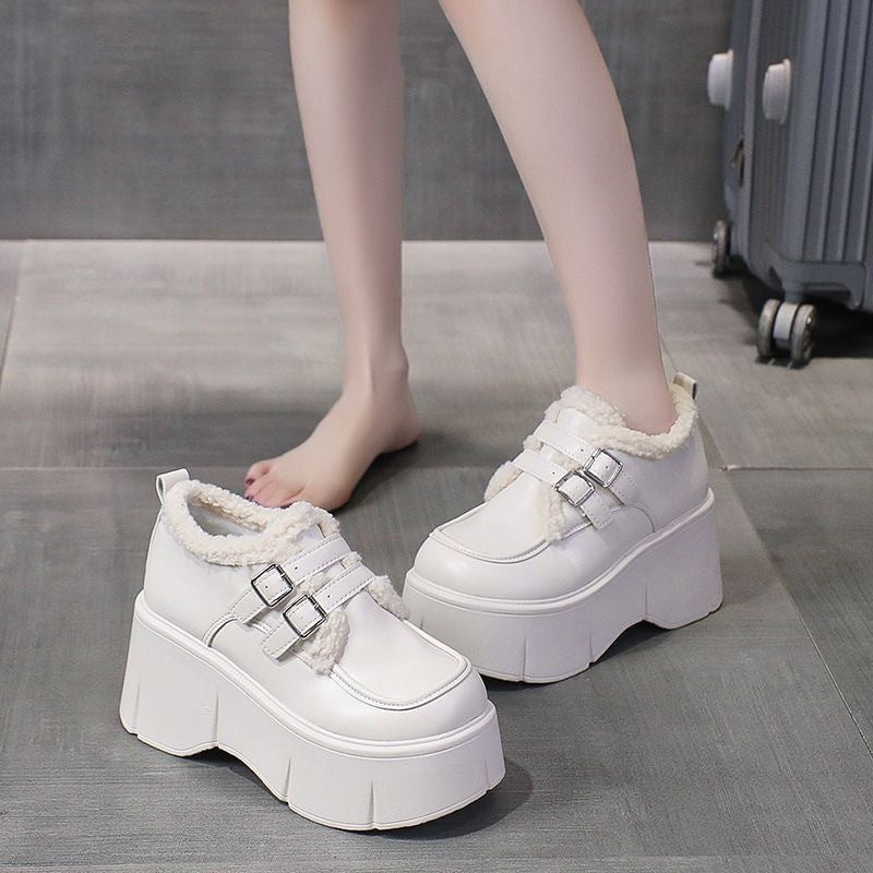Damen Plateau Sneaker Plüschgefüttert mit Doppelschnallen Hoch
