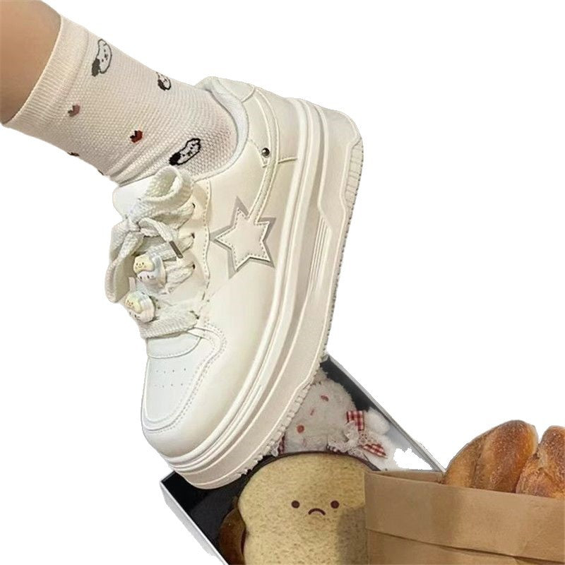 Damen Sneaker Sportlich mit Nieten und Applikationen