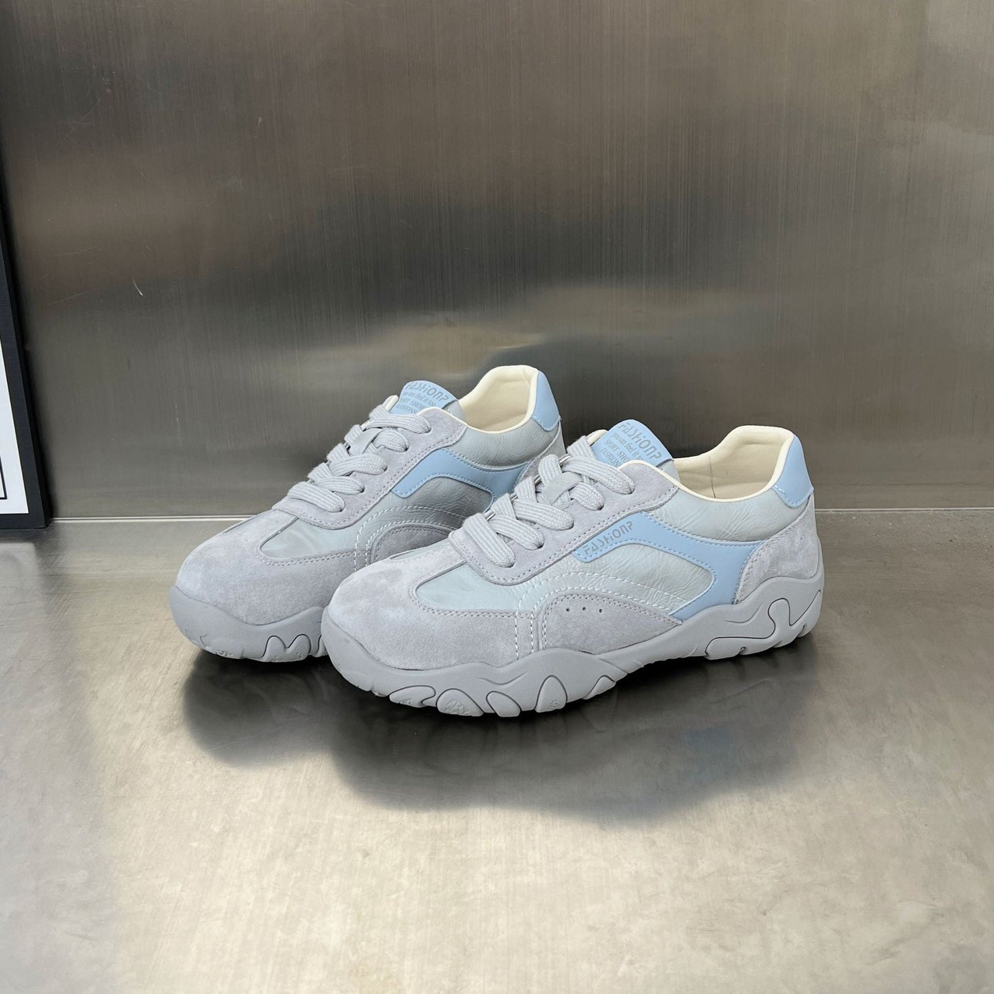 Damen Sneaker atmungsaktiv Laufsohle Stabil Mode