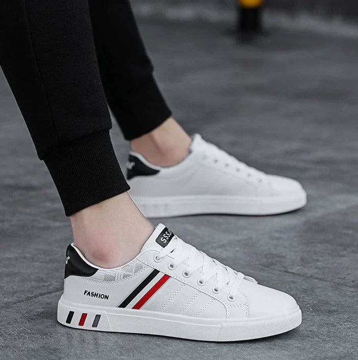 Komfortable Herrenschuhe mit orthopädischen Eigenschaften
