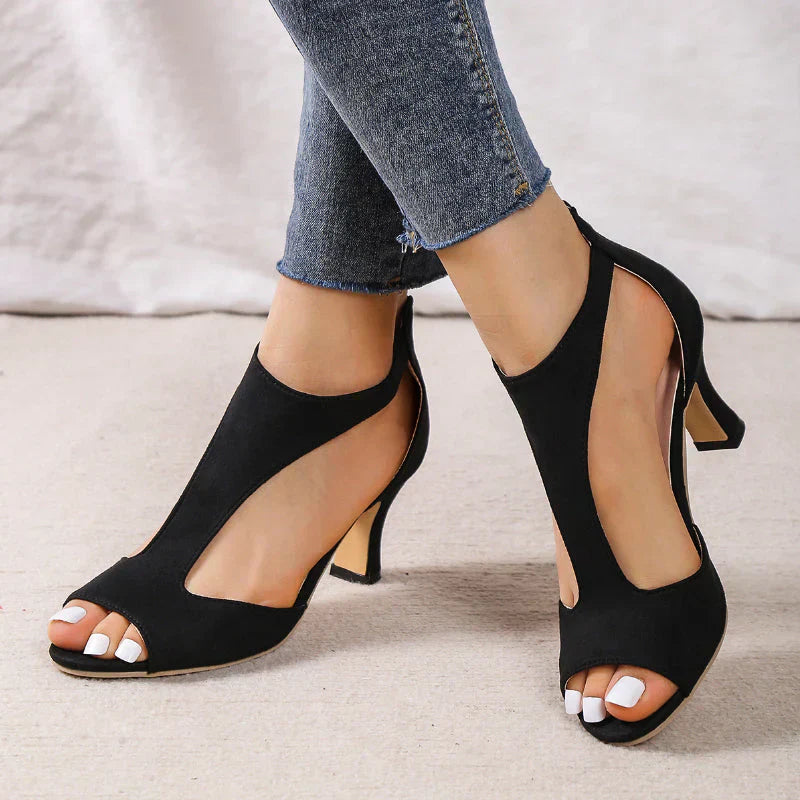 Orthopädische Sandalette mit Absatz von Adele