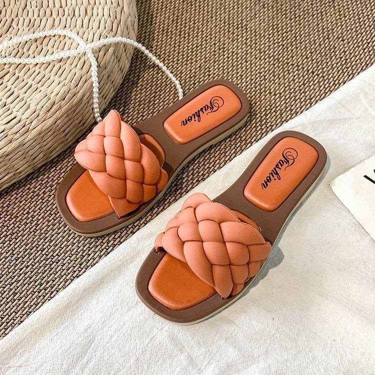 Komfortable und stilvolle Damensandalen für den Sommer