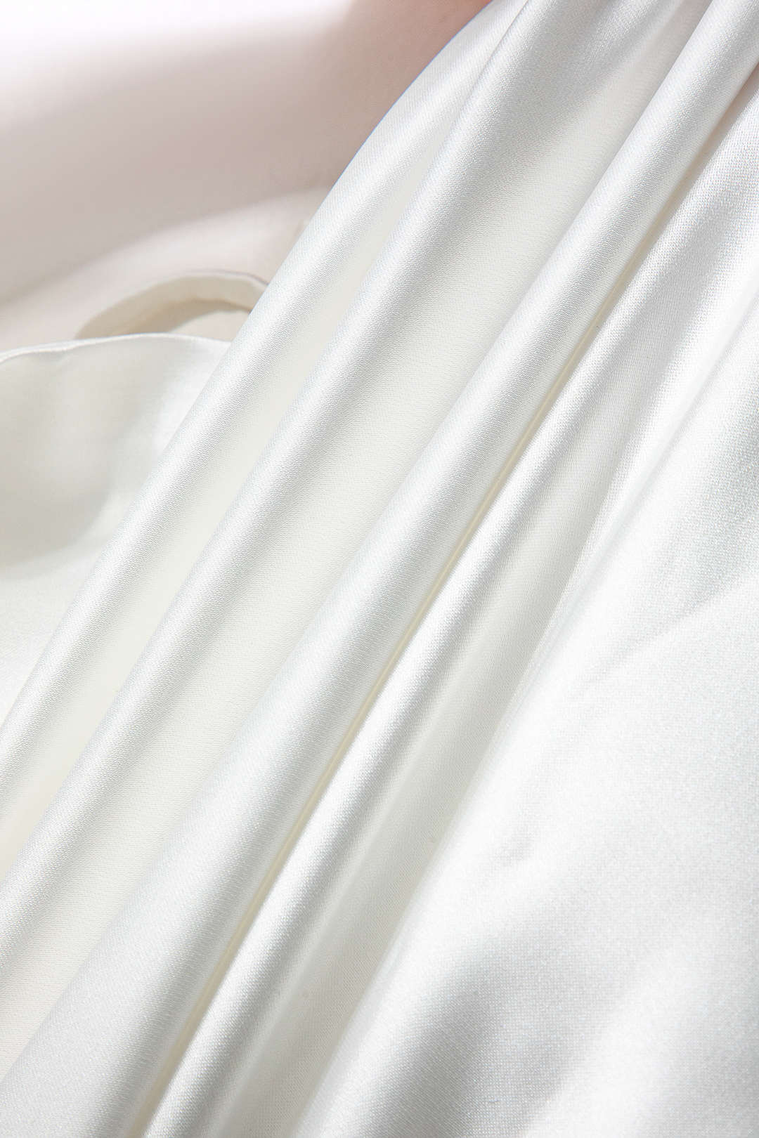 Damen-Top Satin mit Schnürträgern und Knoten