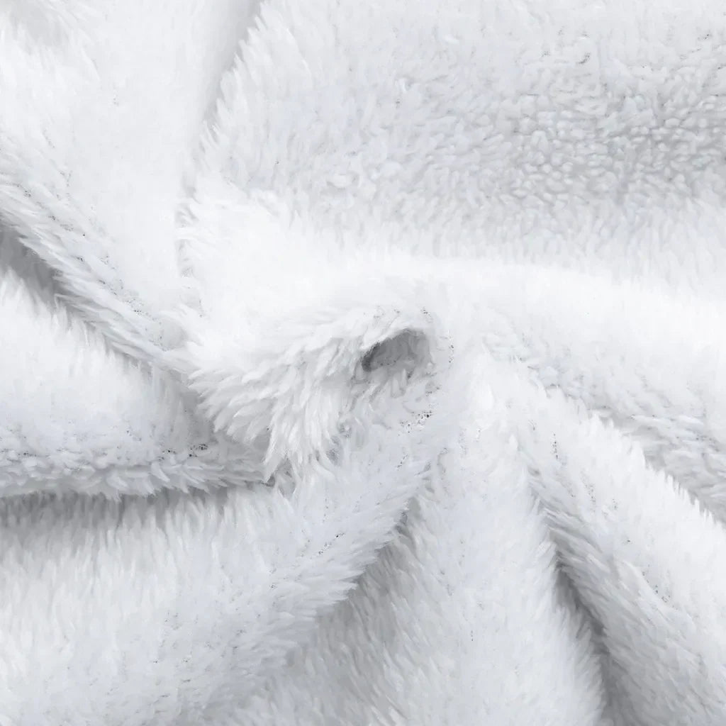 Innenstoff einer wind- und wasserdichten Outdoorjacke