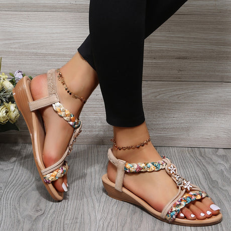 Komfortable und elegante orthopädische Damensandalen für den Sommer