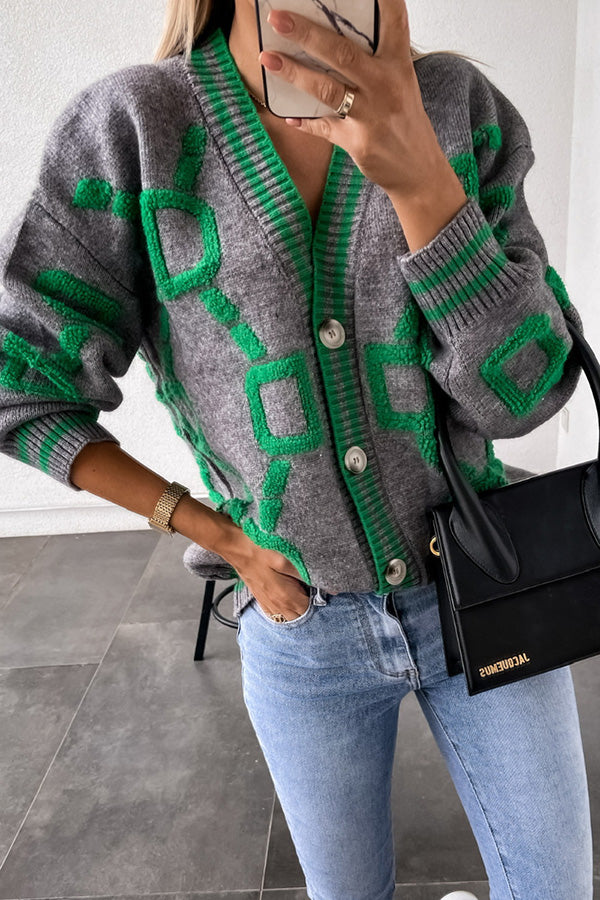 Lasandreth Strickjacke mit Rosen-Kunstknöpfen