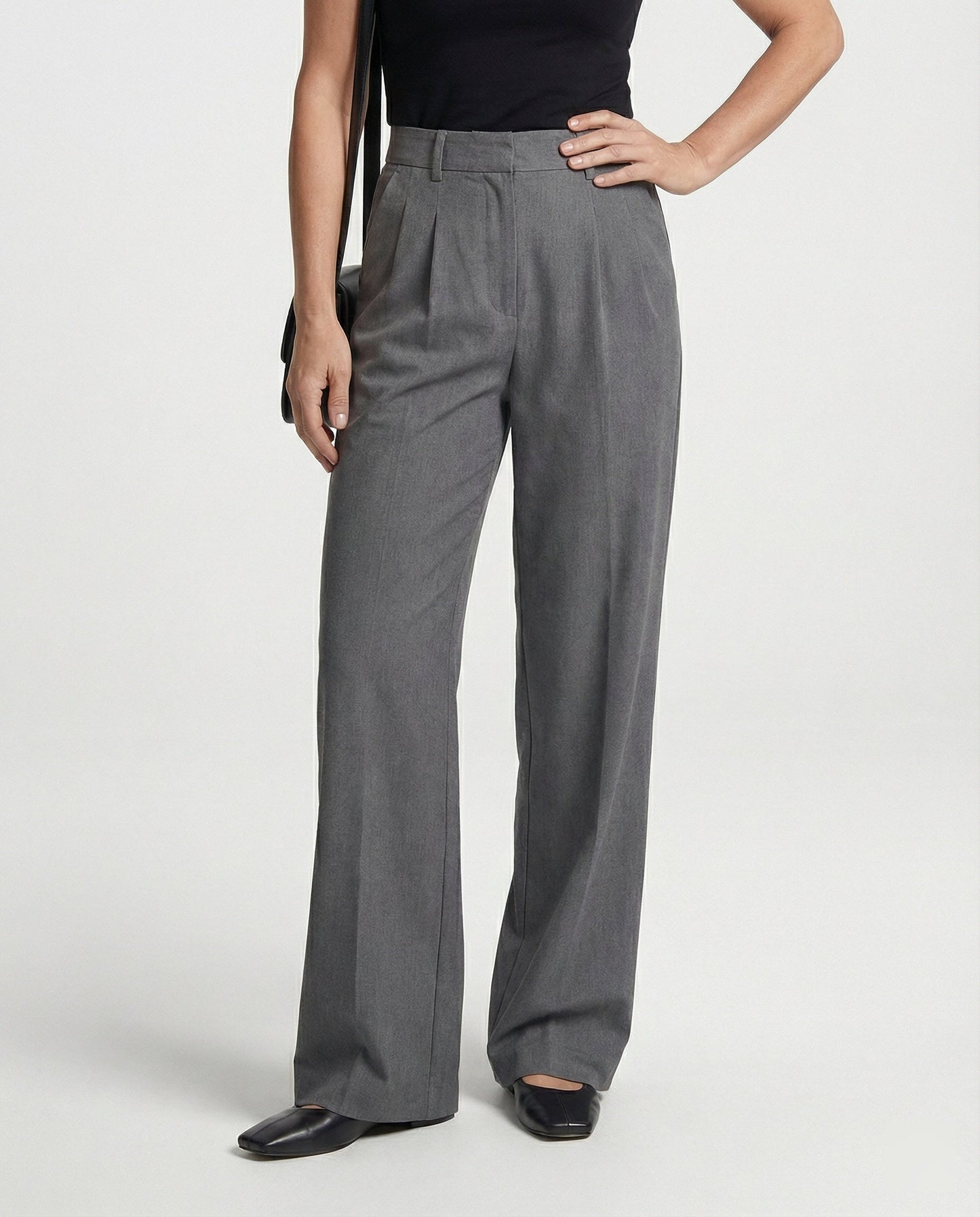 Weite Damen Stoffhose mit Bügelfalte Elegant