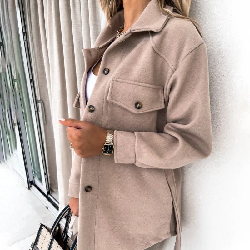 Stylische Herrenjacke mit Knöpfen und Taschen