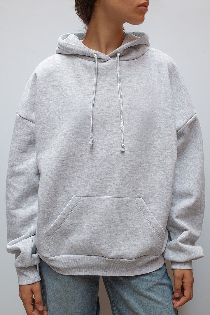 Grauer Damen Hoodie mit glitzernden Engelsflügeln