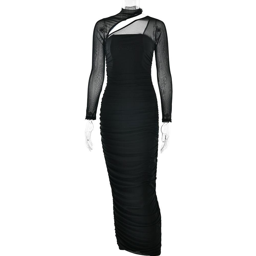 Elegantes, ärmelloses Faltenkleid von Andrea mit Rundhalsausschnitt