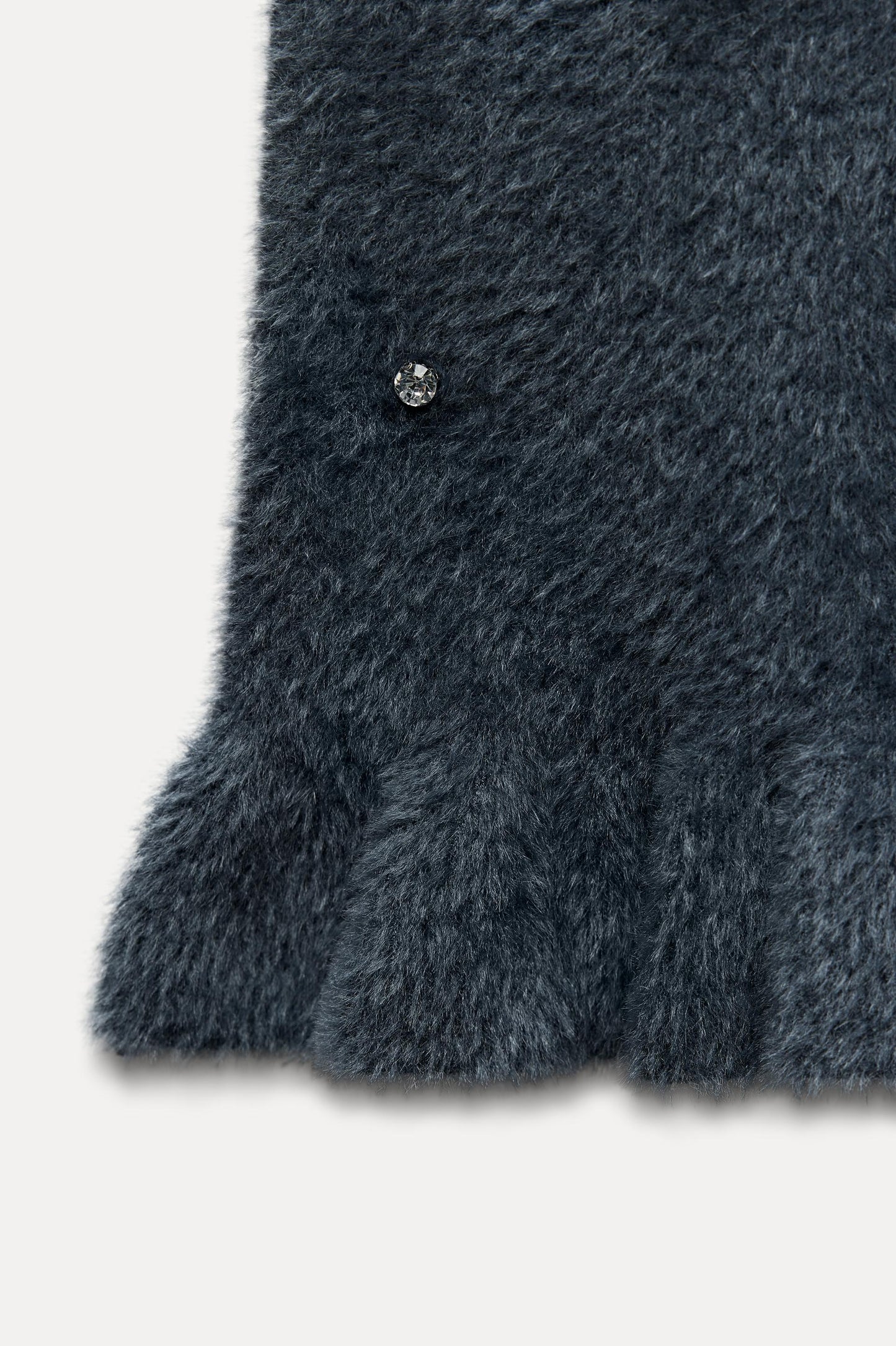 Strick-Kleid Damen Minikleid mit Perlen und Rüschen