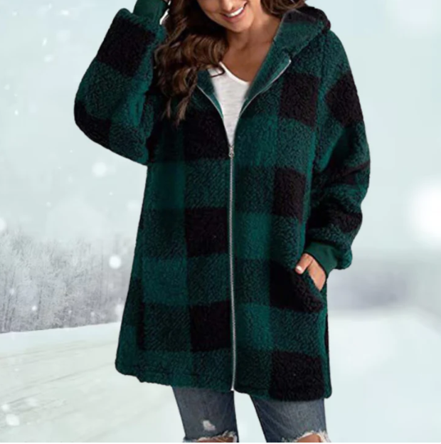 Kunstpelz Kapuzenpullover mit Kariertmuster von BerlinGlamour