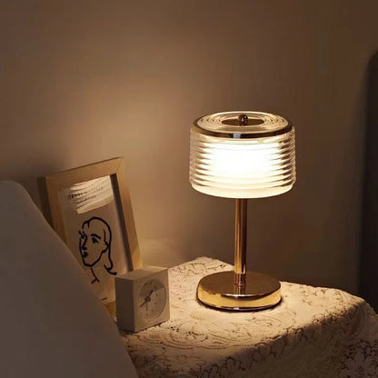 Moderne LED Tischlampe Ringform Dimmbar