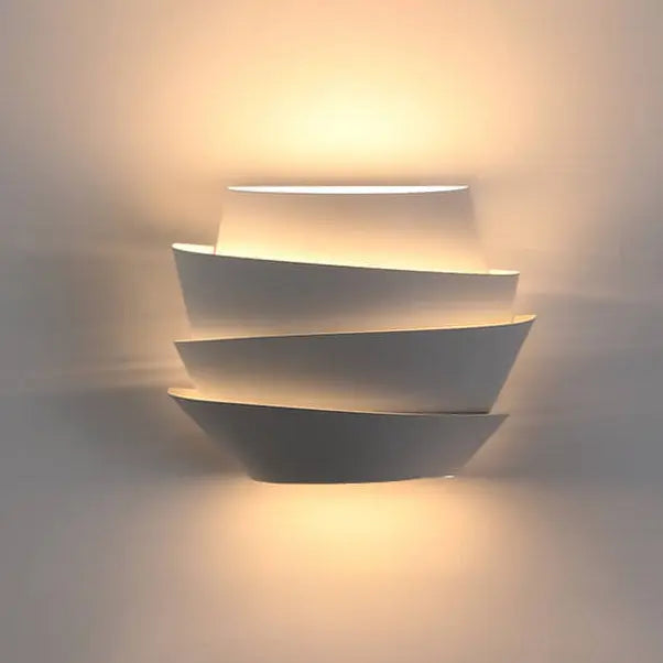 Skandinavische Wandleuchte Modern Mit Doppellichtern Edelstahl - BerlinGlamour