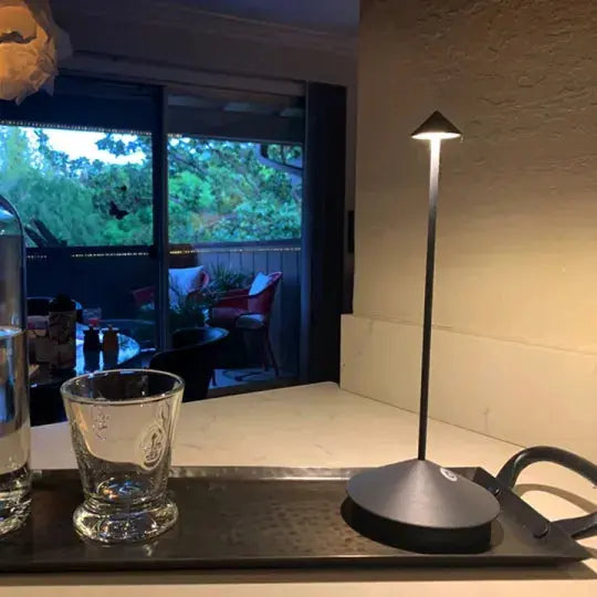 EllaGlow | Luxuriöse kabellose Tischleuchte Zendoo.de
