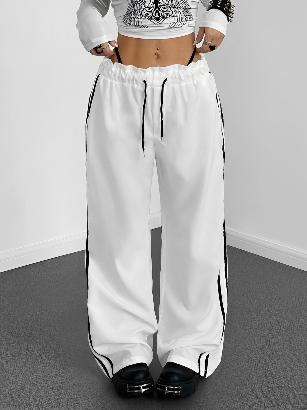 Damenhose Sportlich Weit Bequem Straight - BerlinGlamour