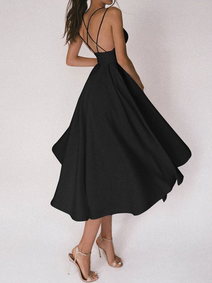 Elegantes Satin-Kleid mit Überkreuz-Trägern Damen