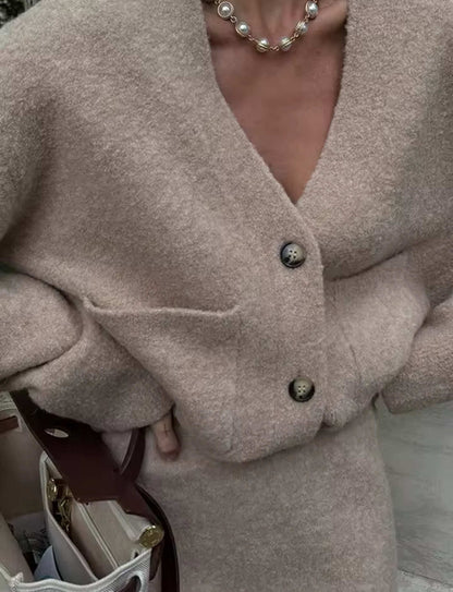 Strick-Set Beige Cardigan und Minirock Damen