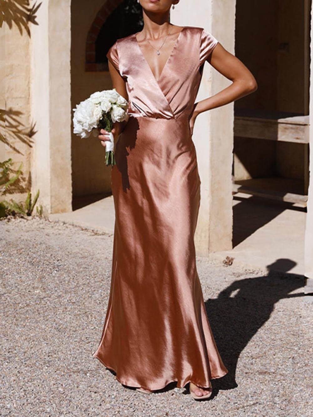 Elegantes Maxikleid Damen Satin Fishtail Ausschnitt