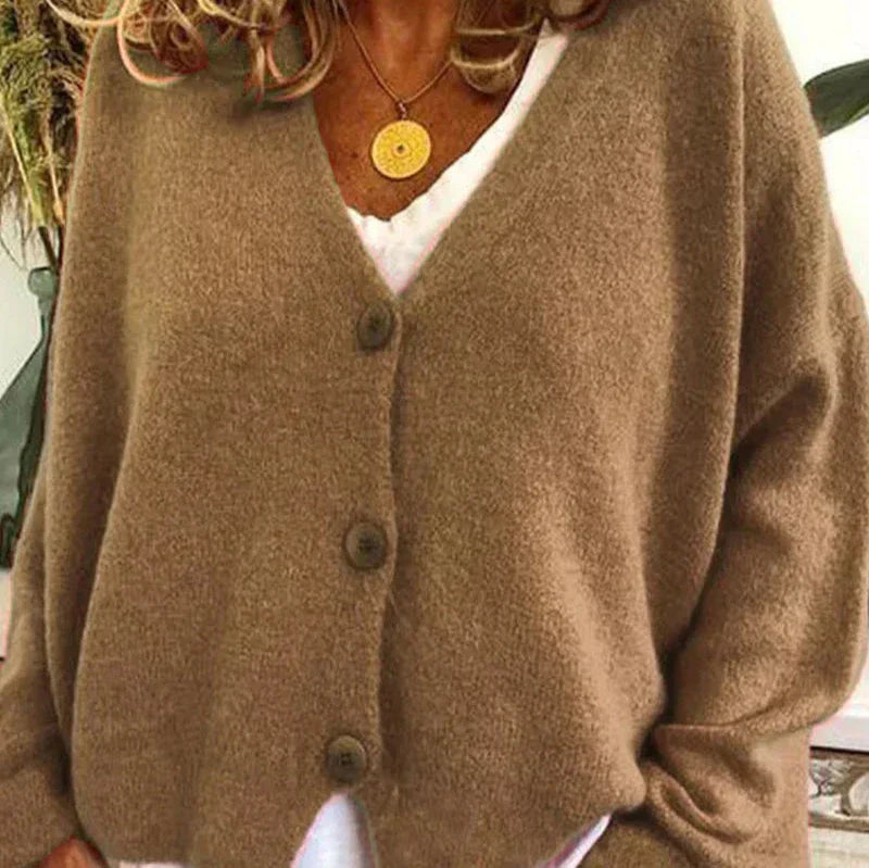 Damen Strickjacke V-Ausschnitt Modern mit Knöpfen - BerlinGlamour