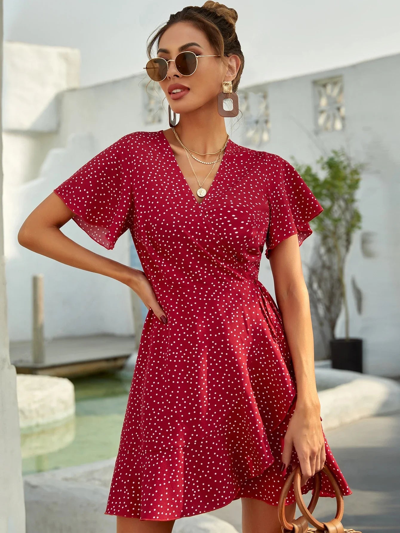Rotes Sommerkleid mit Punkten Volants Kurz