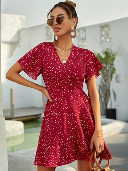 Rotes Sommerkleid mit Punkten Volants Kurz