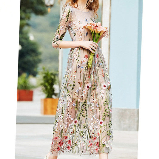 BerlinGlamour Boho Blumenkleid mit Mesh-Einsatz