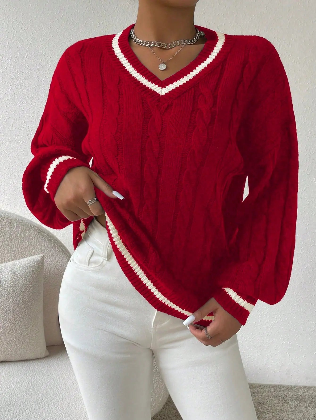 Freja | Gestreiftes Kabelstrickpullover Mit V Neck Zendoo.de