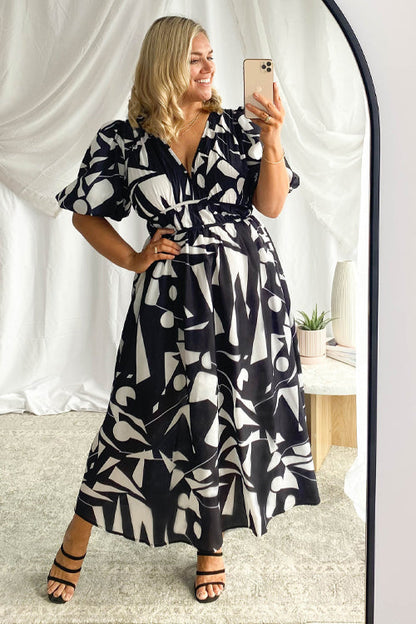 Langärmeliges Maxi-Kleid mit Liebe-Print