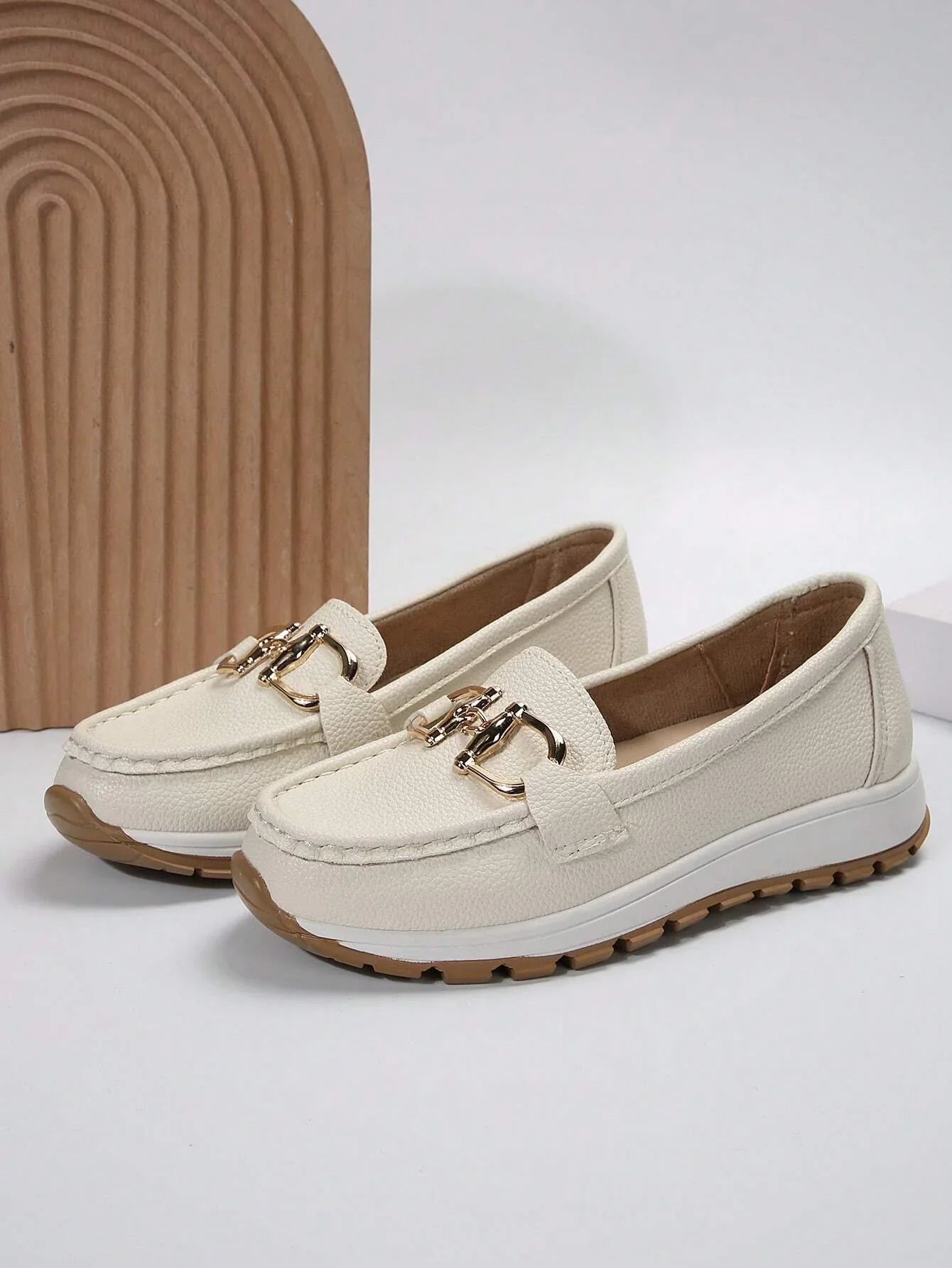 Damen Loafers Elegant Metallbesatz Bequem