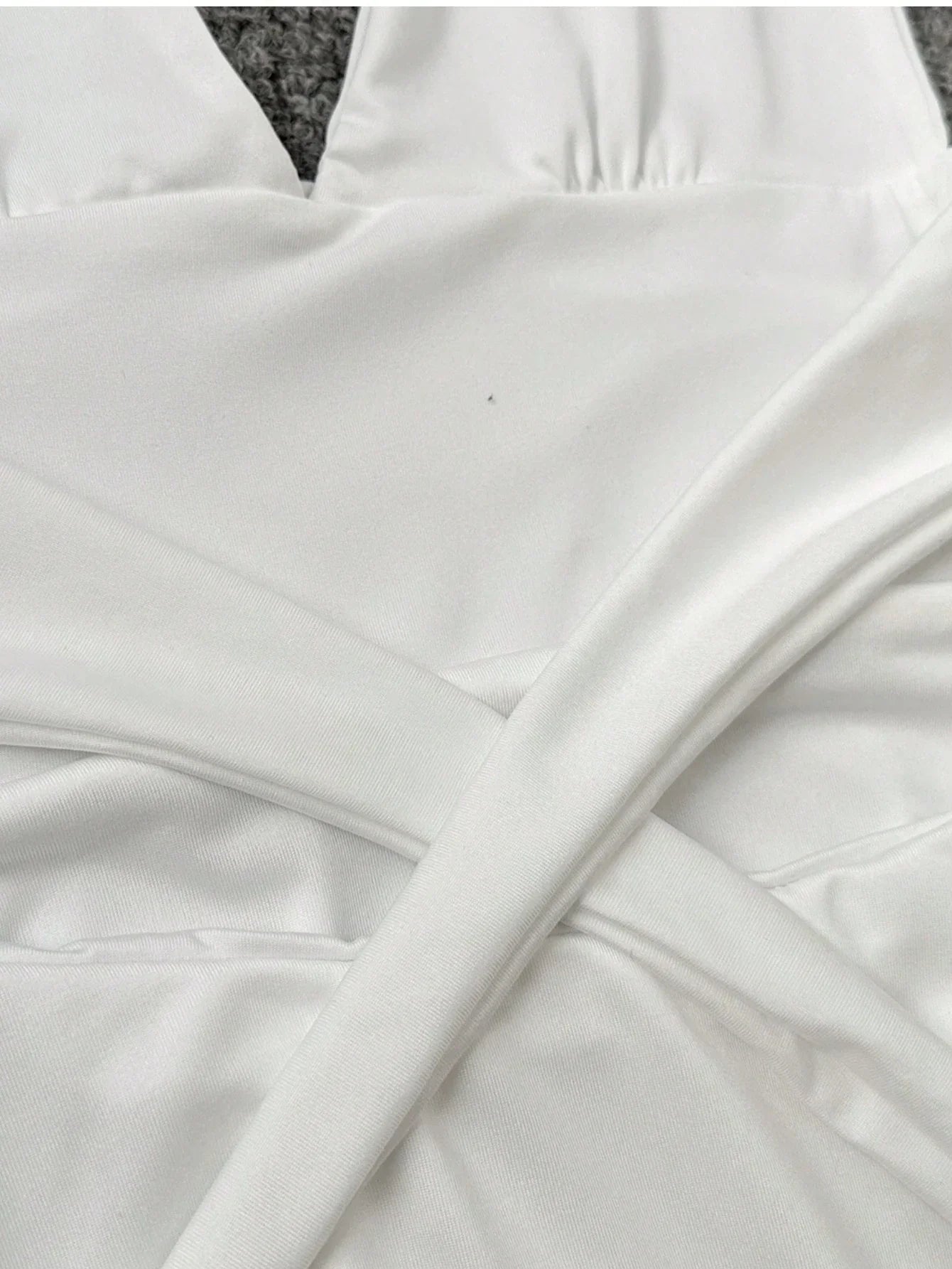 Kleid Minikleid Halterneck Figurbetont feminin