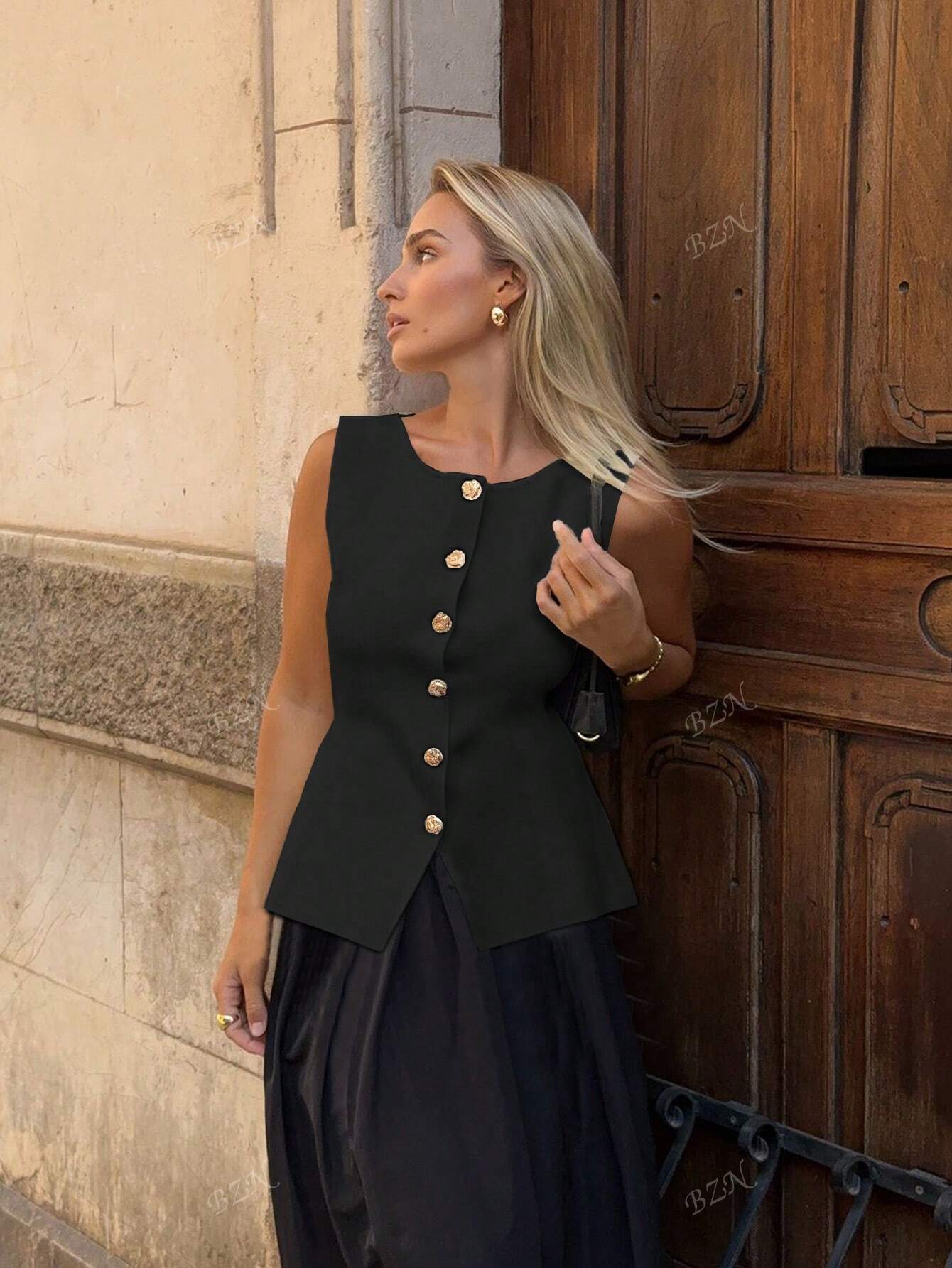 Ärmellose Damenweste Knöpfe Elegante Modern