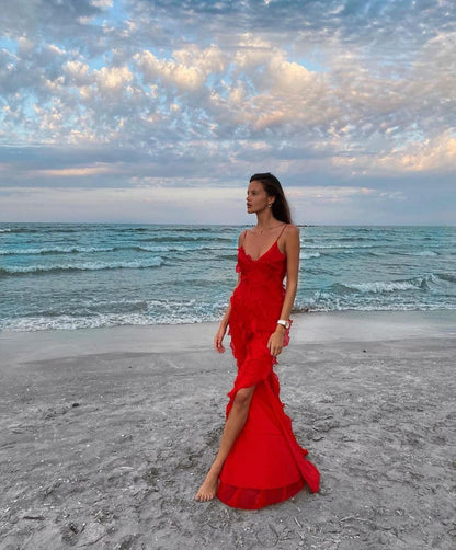 Elegantes Maxikleid mit Rüschen und Spaghettiträgern