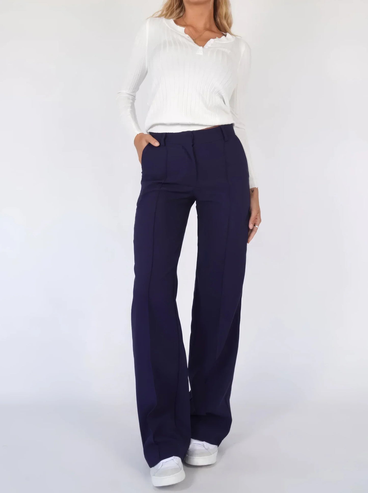 Navyblaue High Waist Hose – weite Hose für Büro und Alltag
